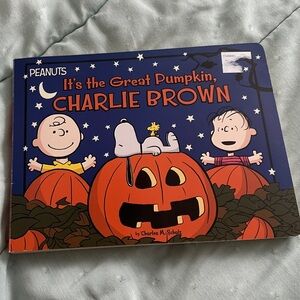 Peanuts Halloween Costume Book Cover